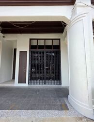 Serangoon Road (D8), Retail #596363121